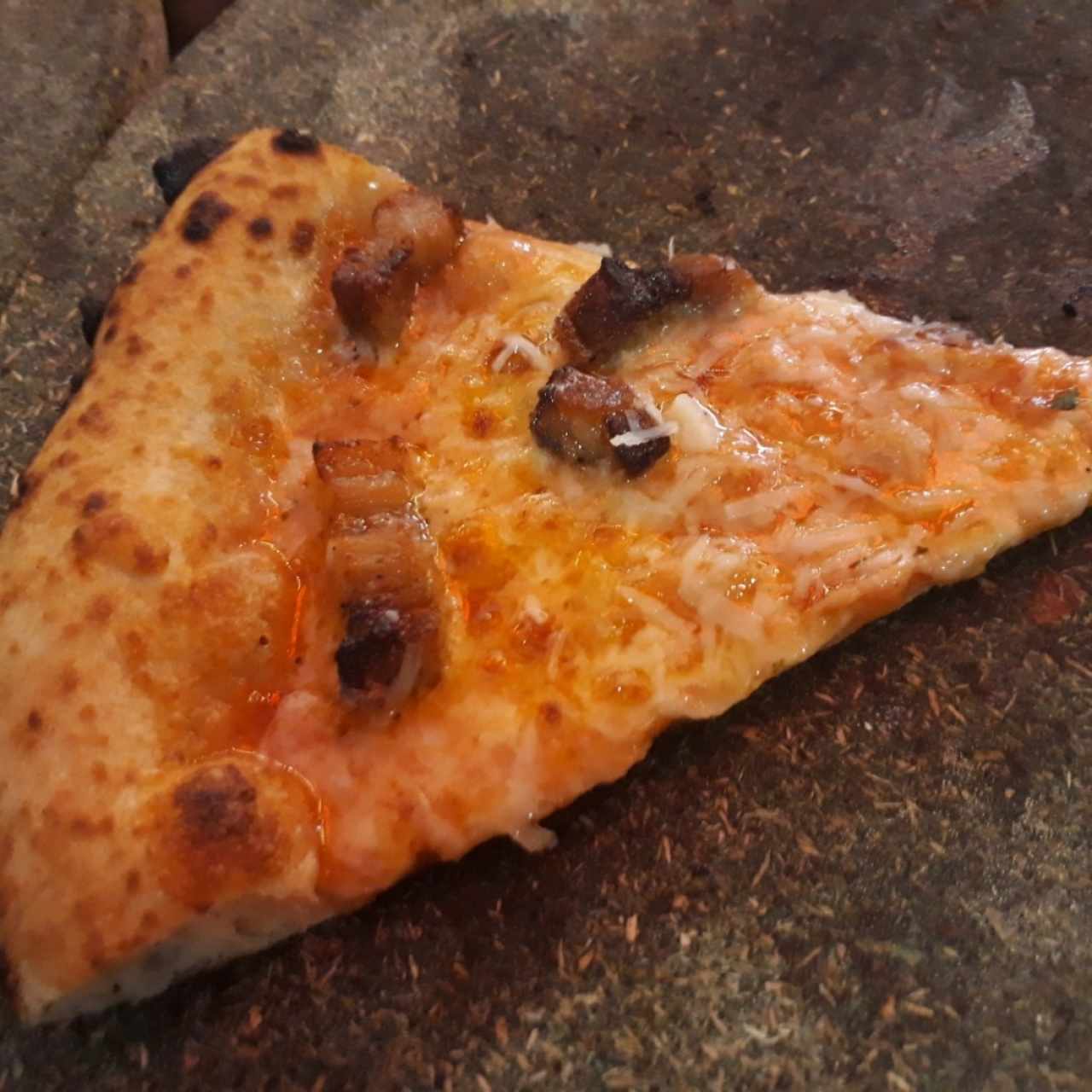 Pizza con Belly Pork