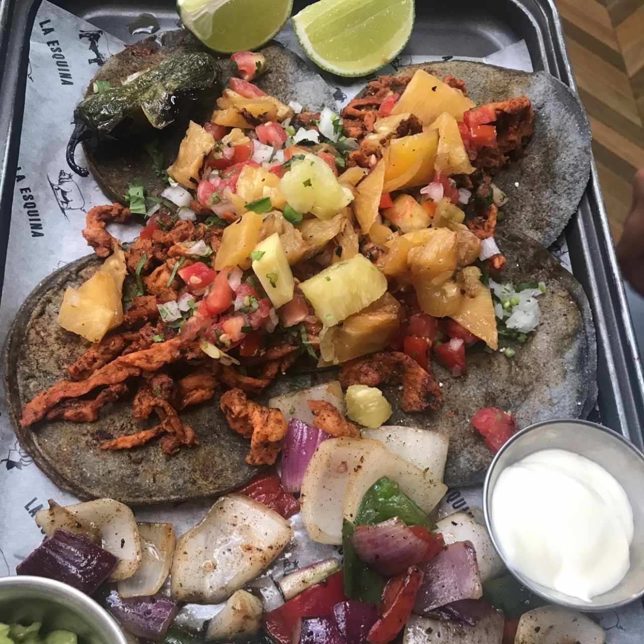 Extras Extras! - Sampler de Tacos