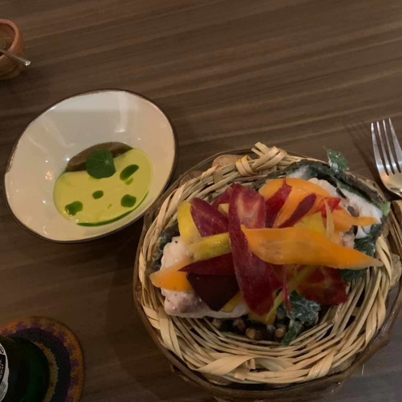 Pesca del Día cocida en cenizas y maíz