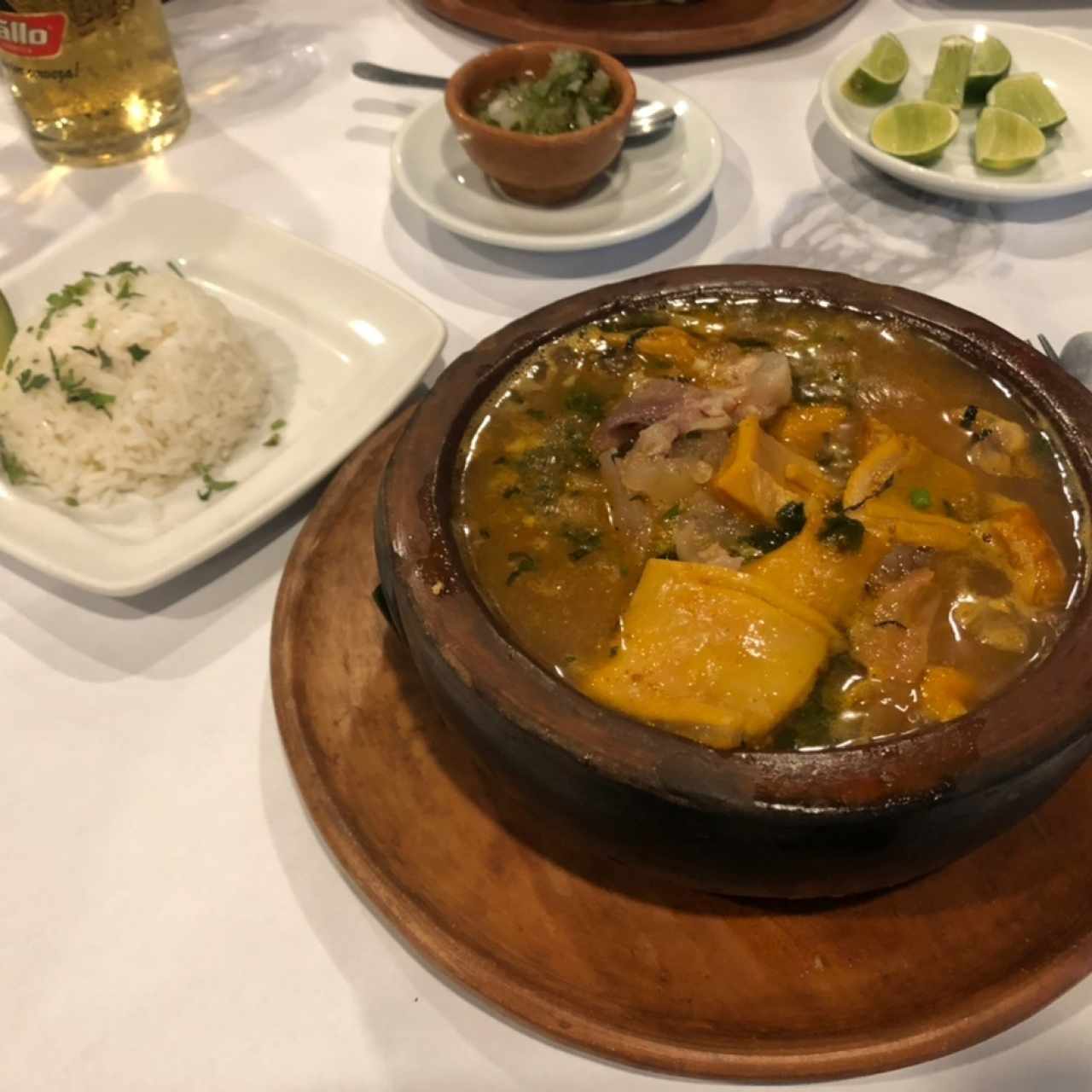 Caldo Pata de res