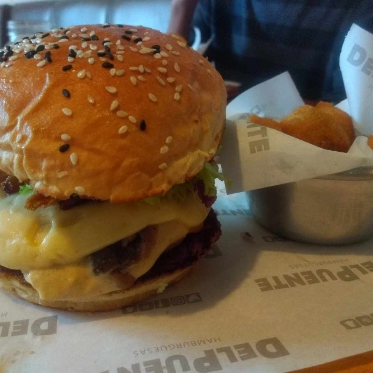 Hamburguesa Suiza