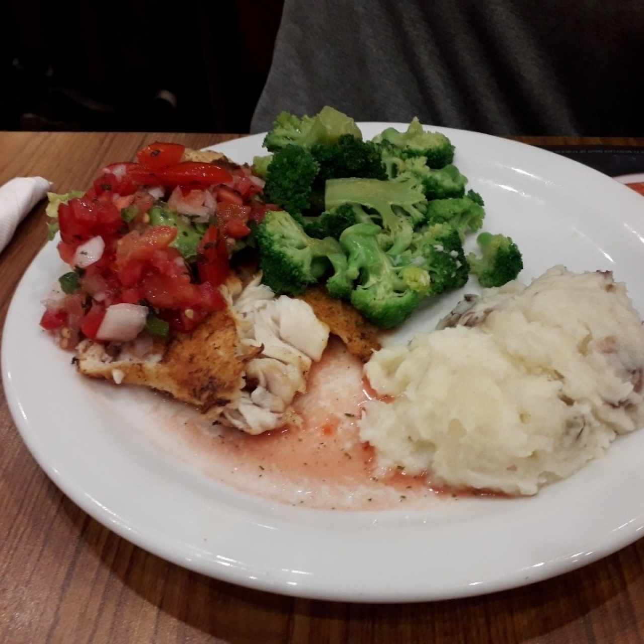 PESCADOS - Tilapia Ranchero