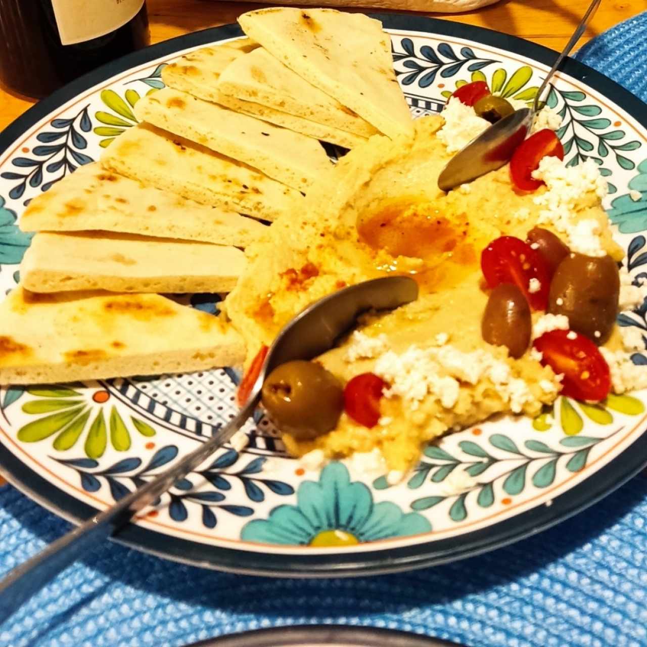 Entradas - Hummus+*