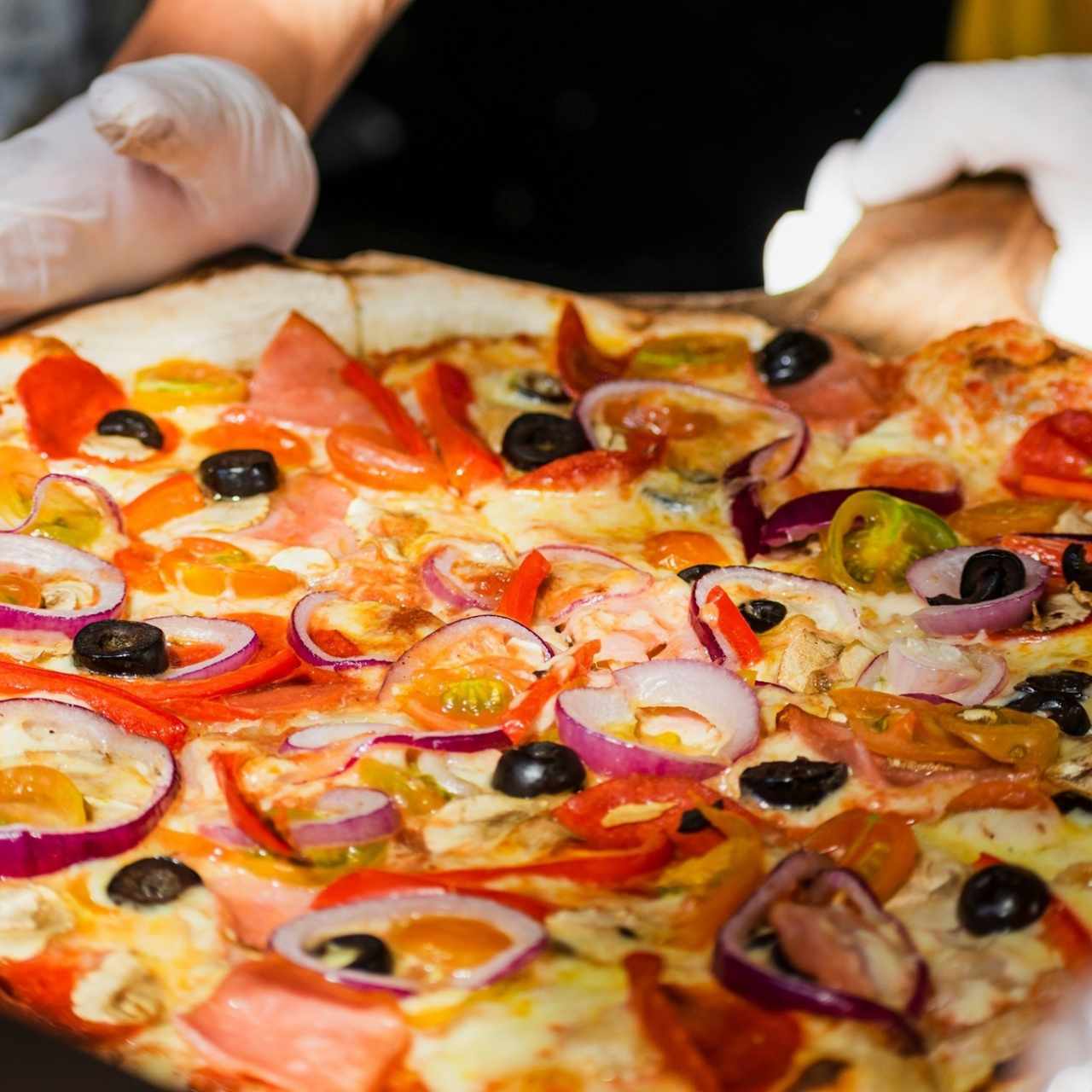 Arúgula Pizzería (Cc San Isidro)