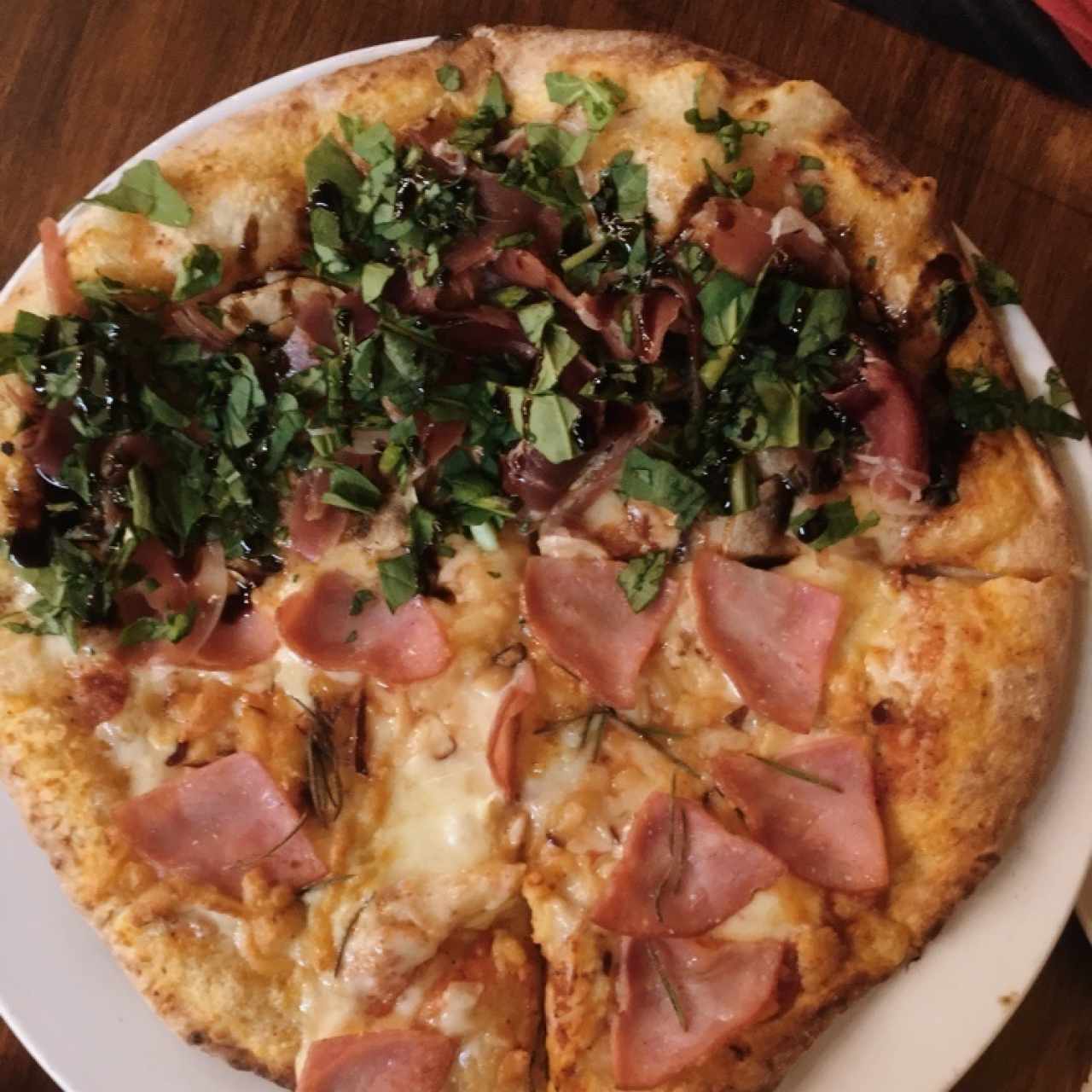 Ahumada y Arugula y Prosciutto 
