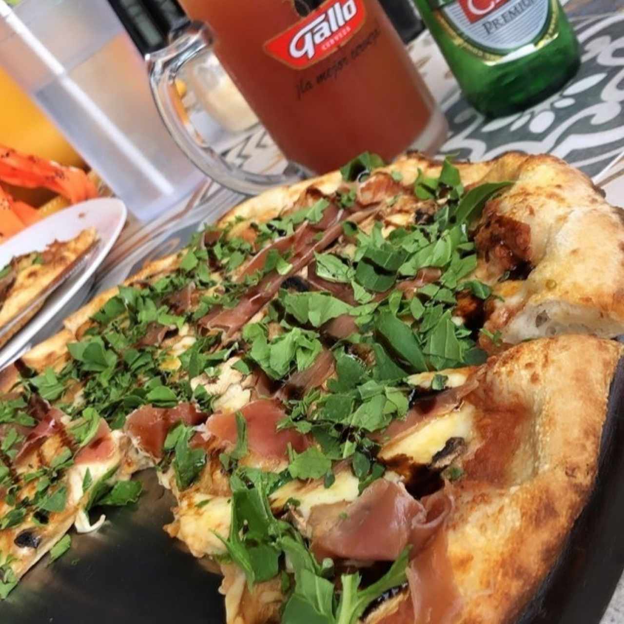 Pizzas Gourmet - Prosciutto y Arúgula