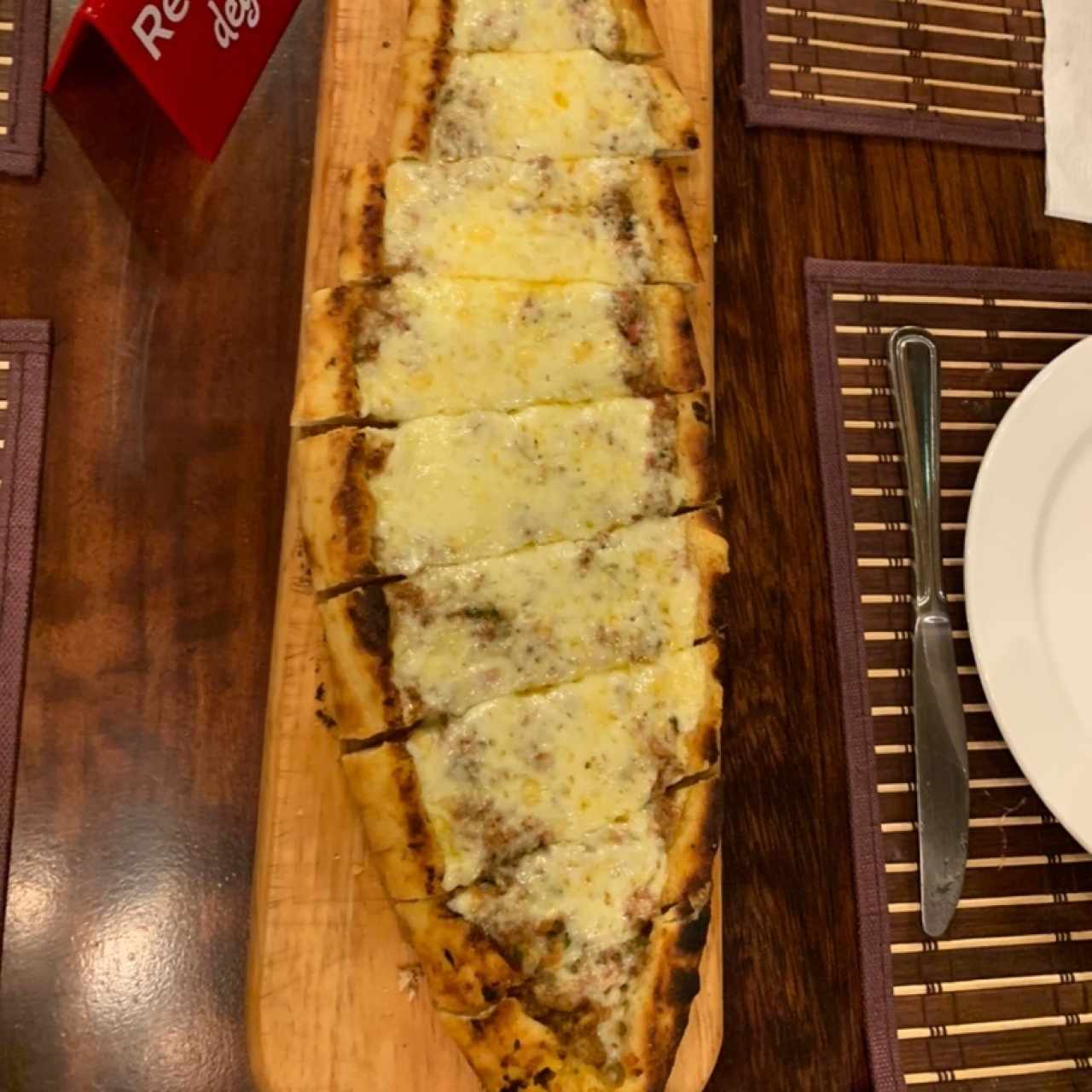 Pide de Cordero y verduras