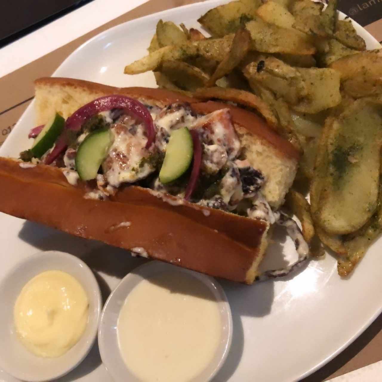 sándwich de mariscos 