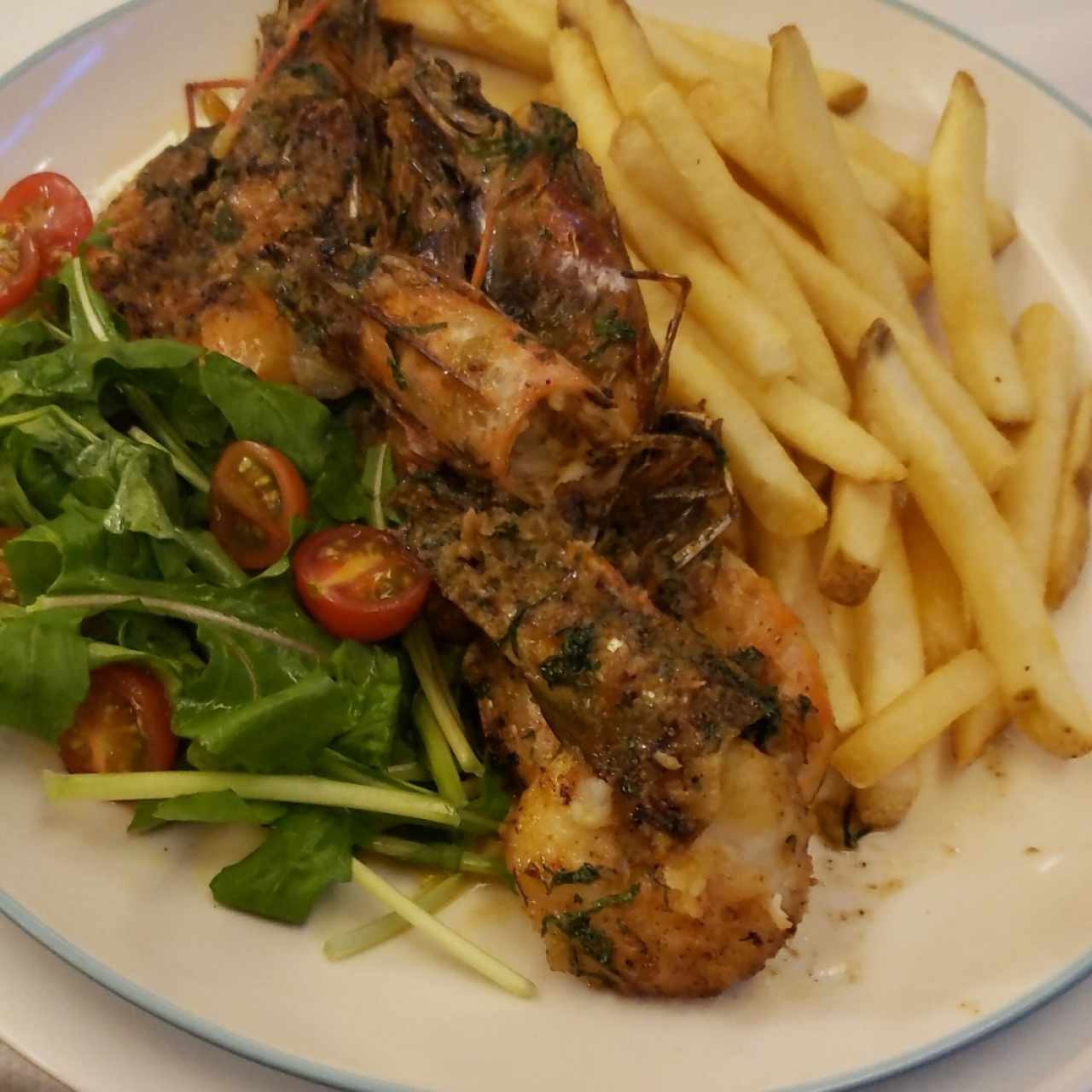 Platos Fuertes - Camarones al ajo