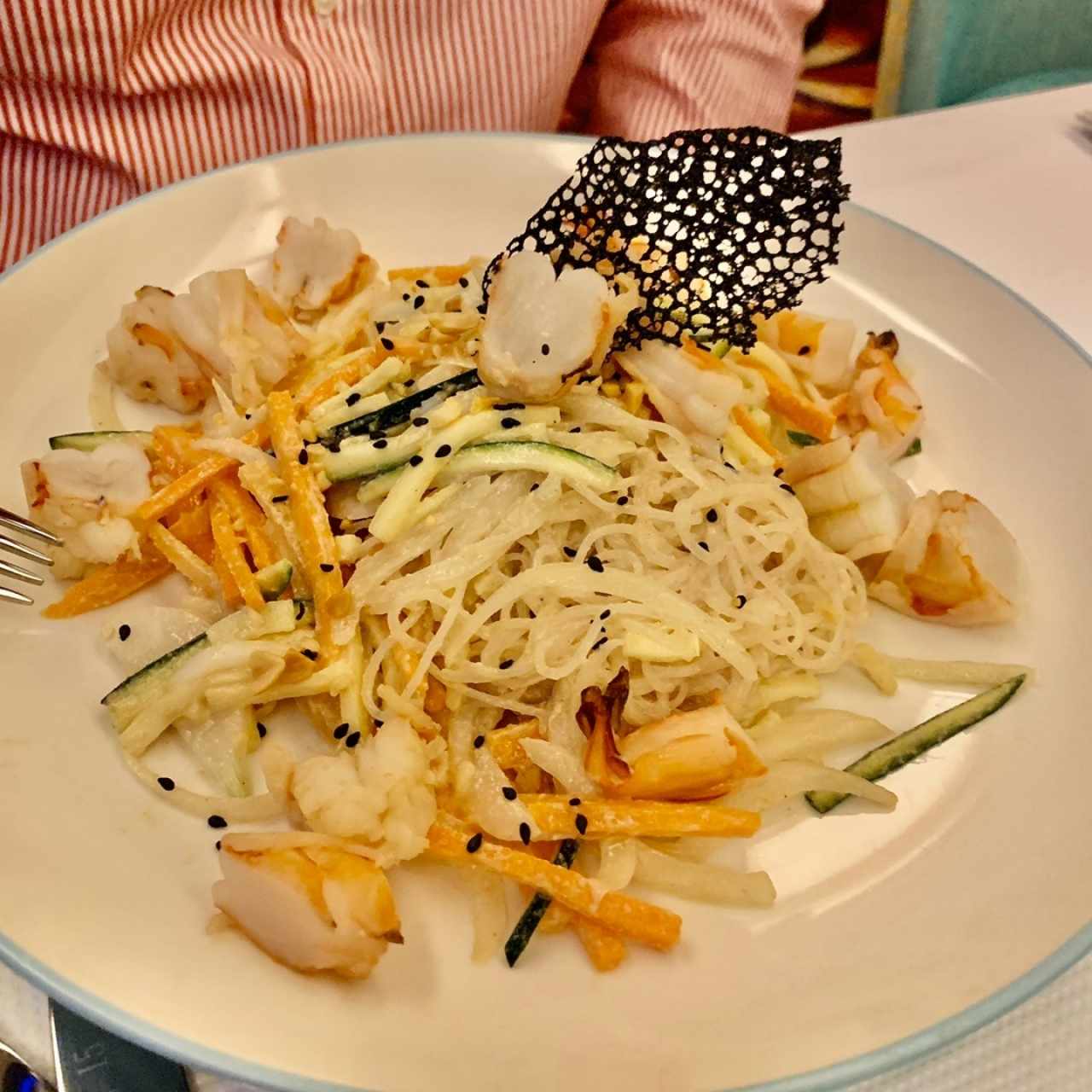 Ensalada malaya de camarón
