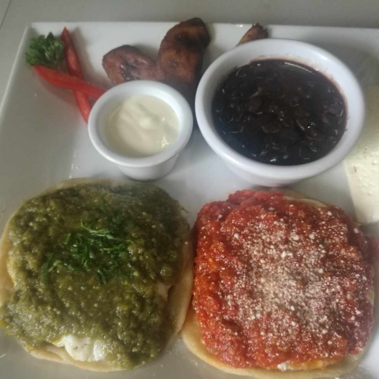 Huevos a la ranchera o divorciados