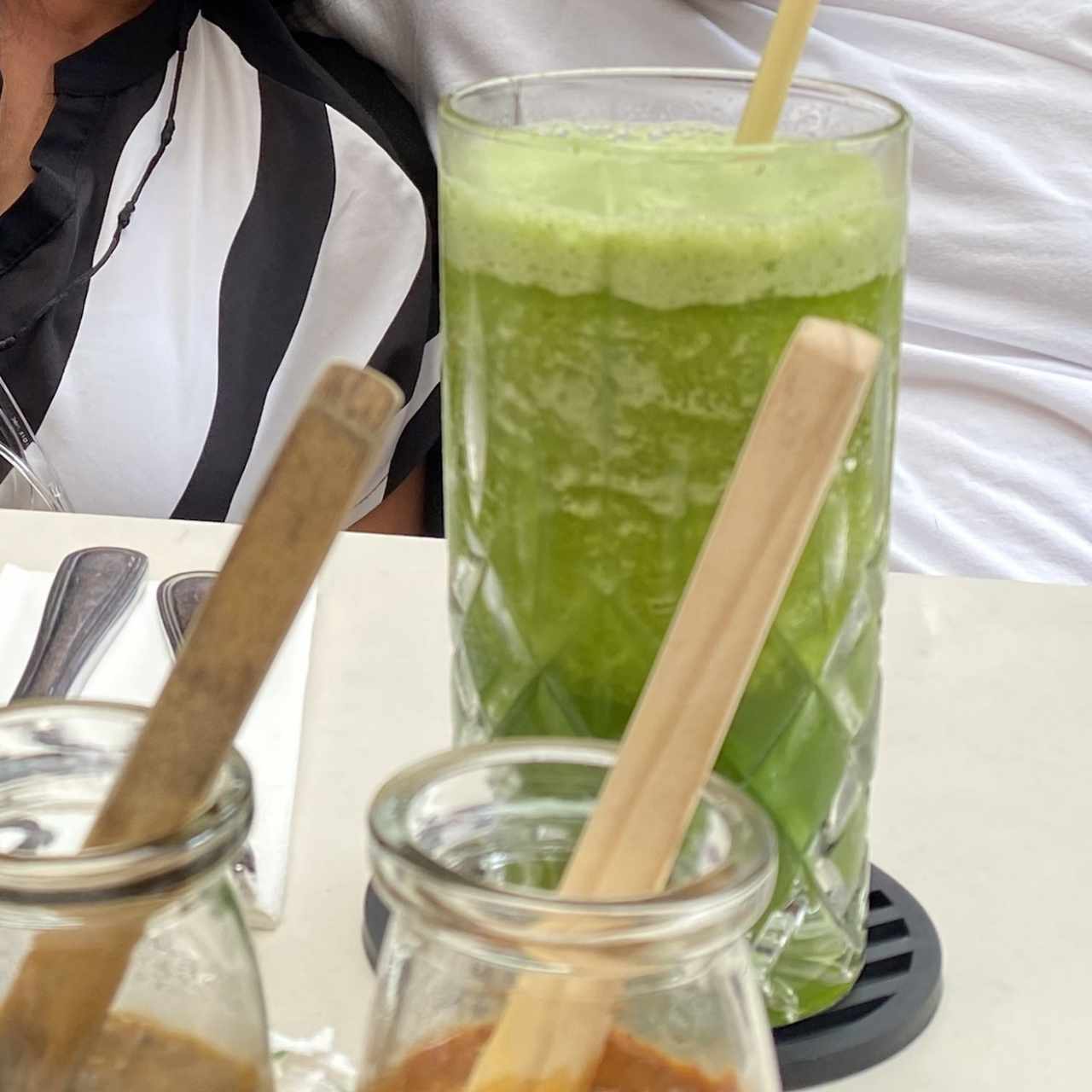 Limonada con hierba buena 
