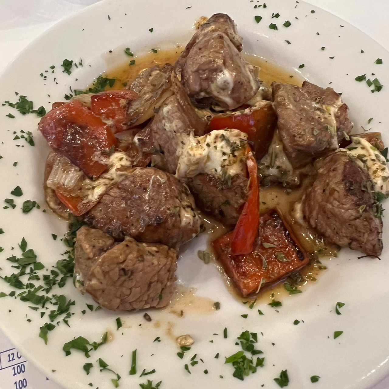 Puntas de lomito y queso de cabra 