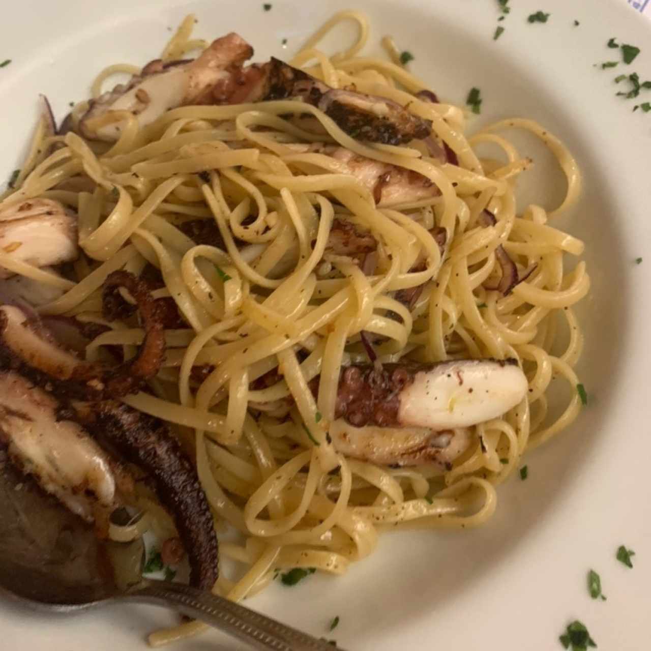 Pasta con pulpo