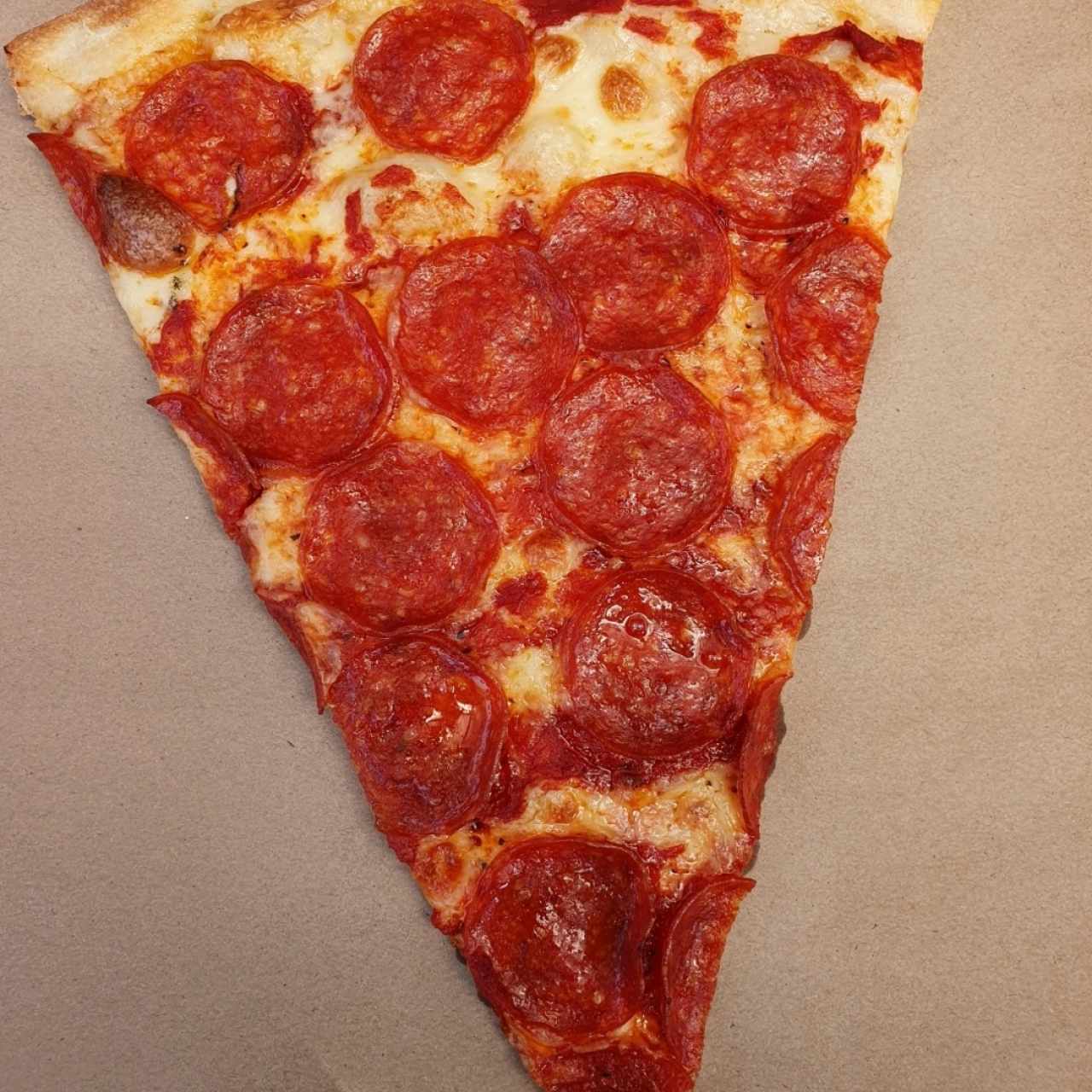 Pepperoni pizza