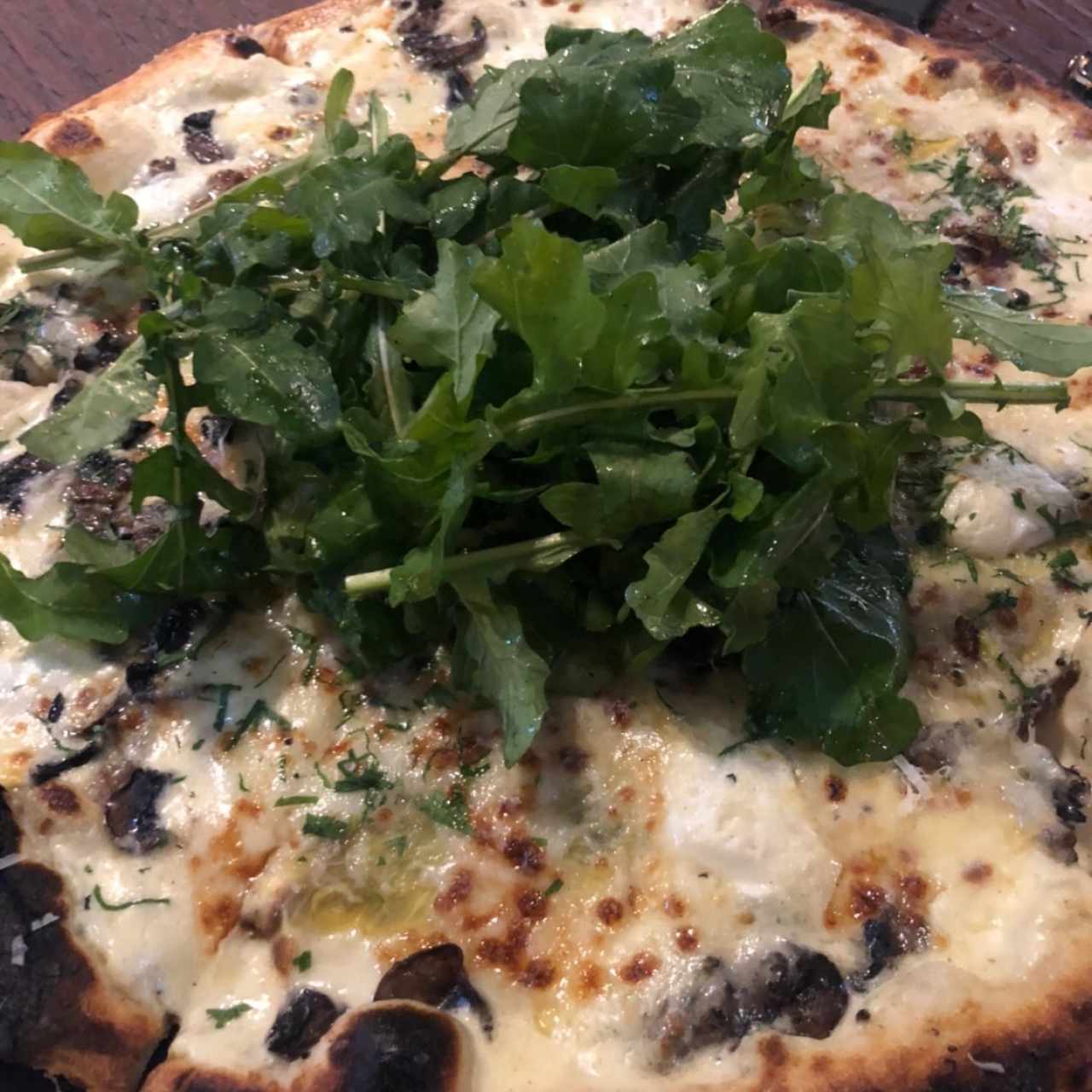 pizza mediterranea de masa madre 