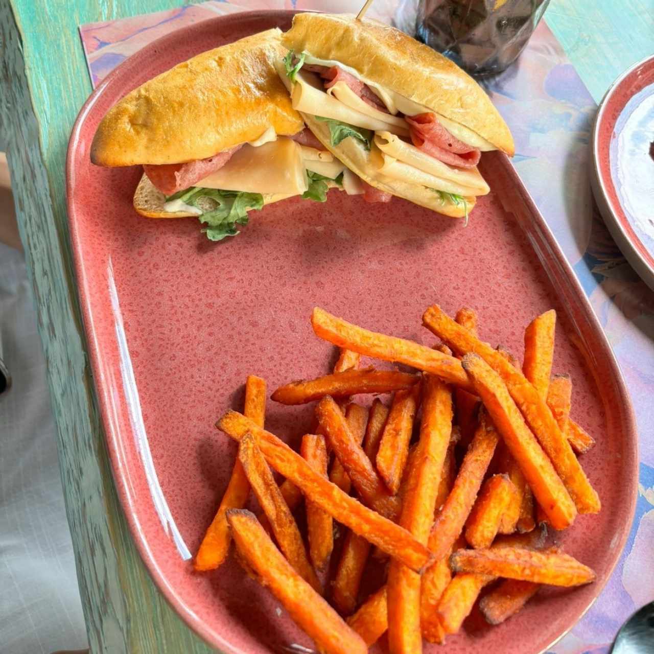 Panini de jamones y queso 