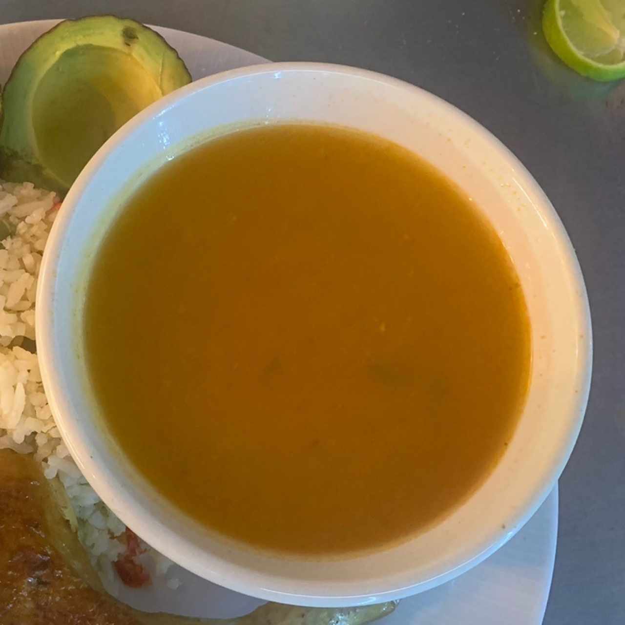  Caldo de pollo