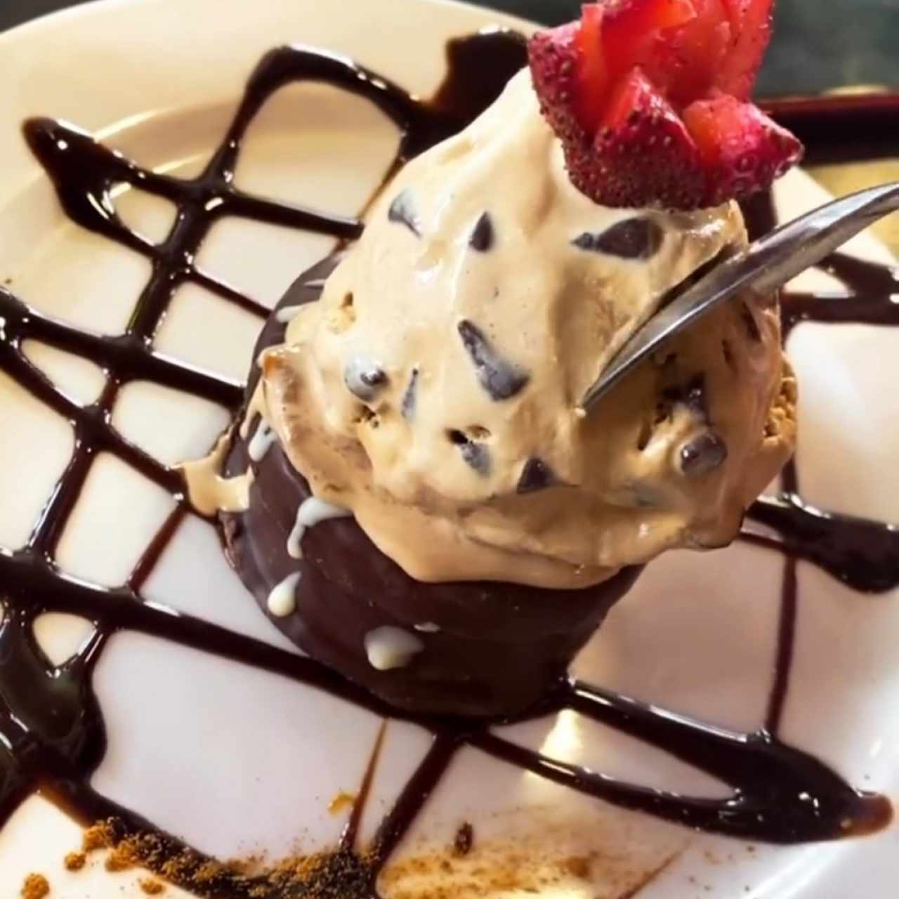 brownie con helado 