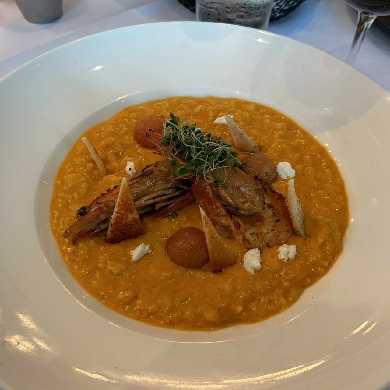 rissotto confitado d tomate y Jumbo shrimp