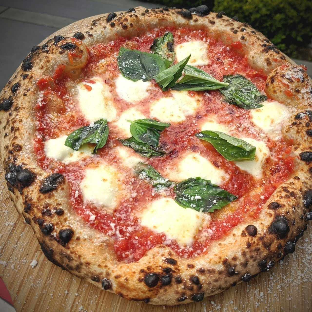 Pizza napoletana 