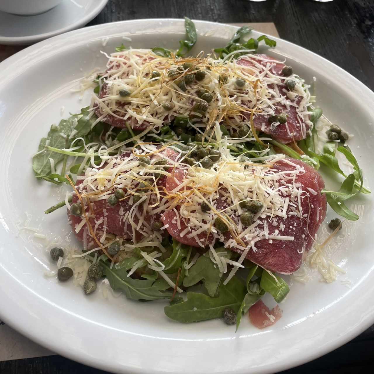 Pan con carpaccio