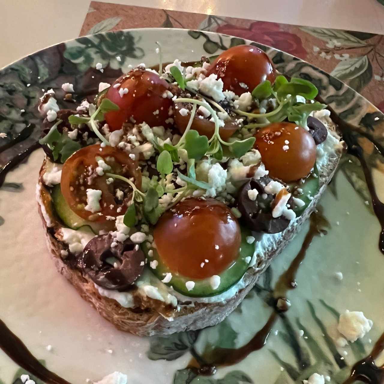 Toast La Rosa Griega
