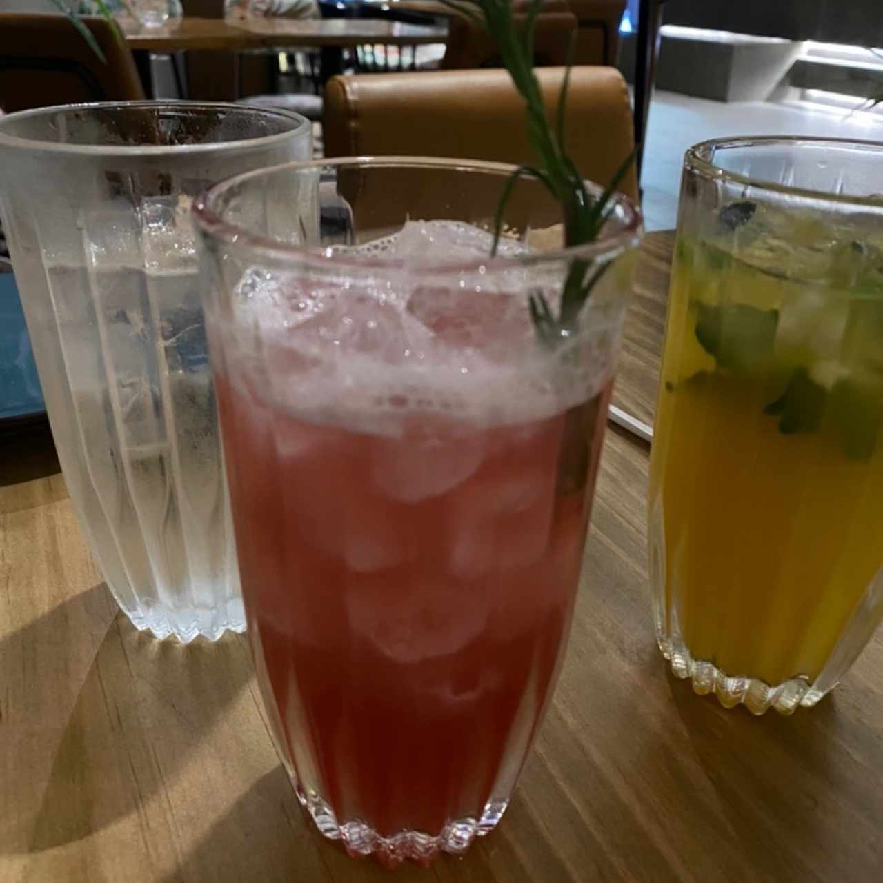 Cóctel con jengibre (sin alcohol)