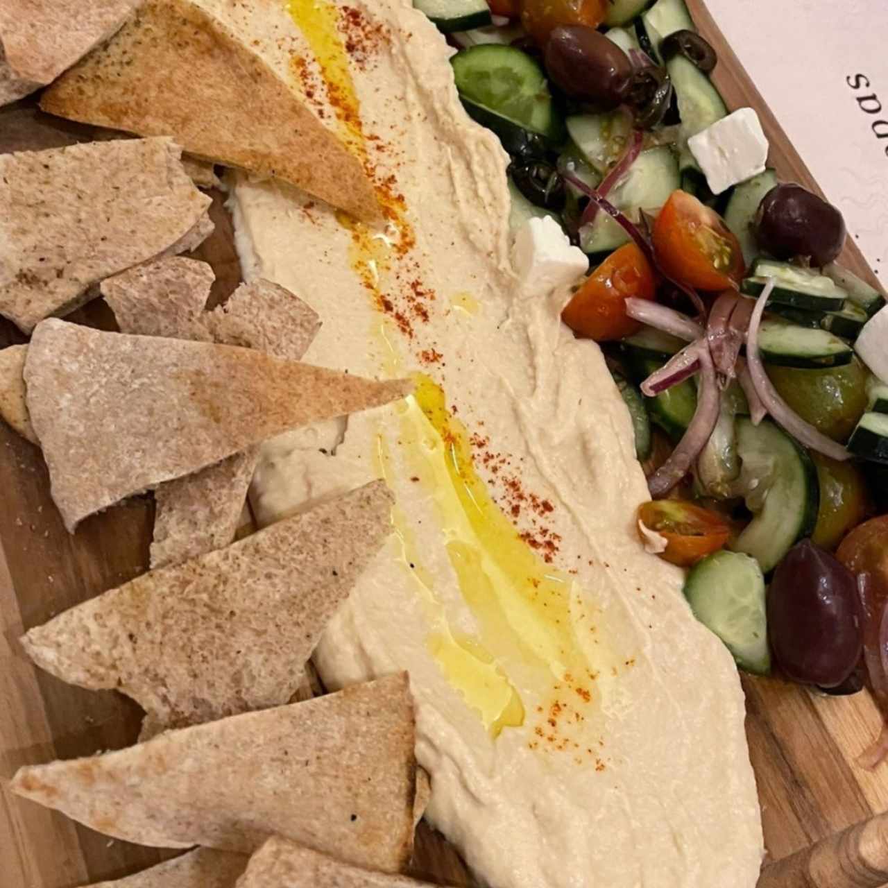 Hummus 