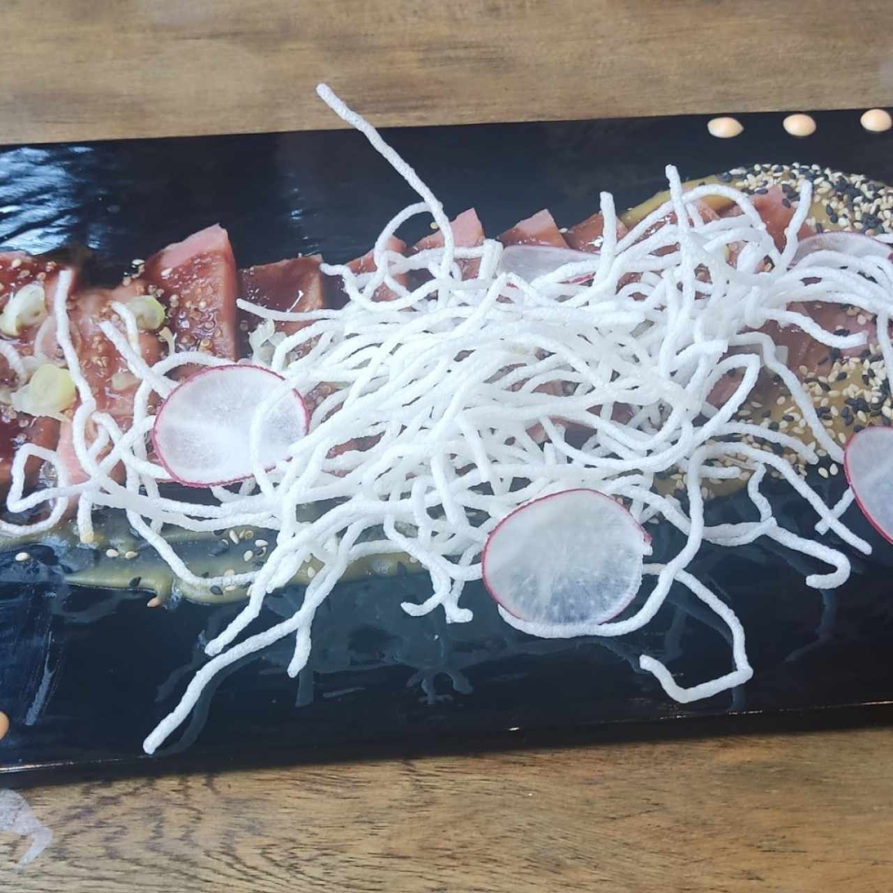 tiradito de atún 