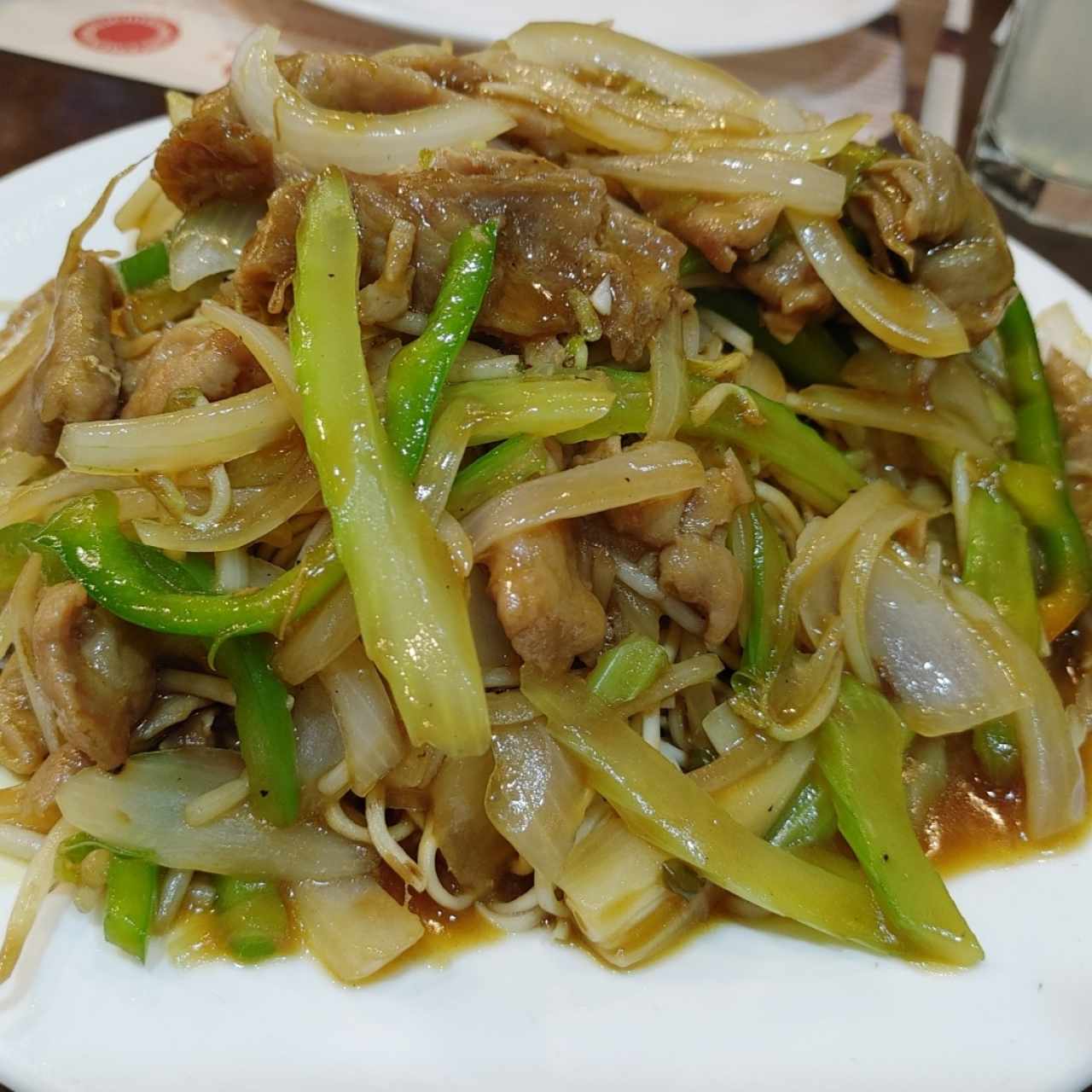 chow mein de lomito