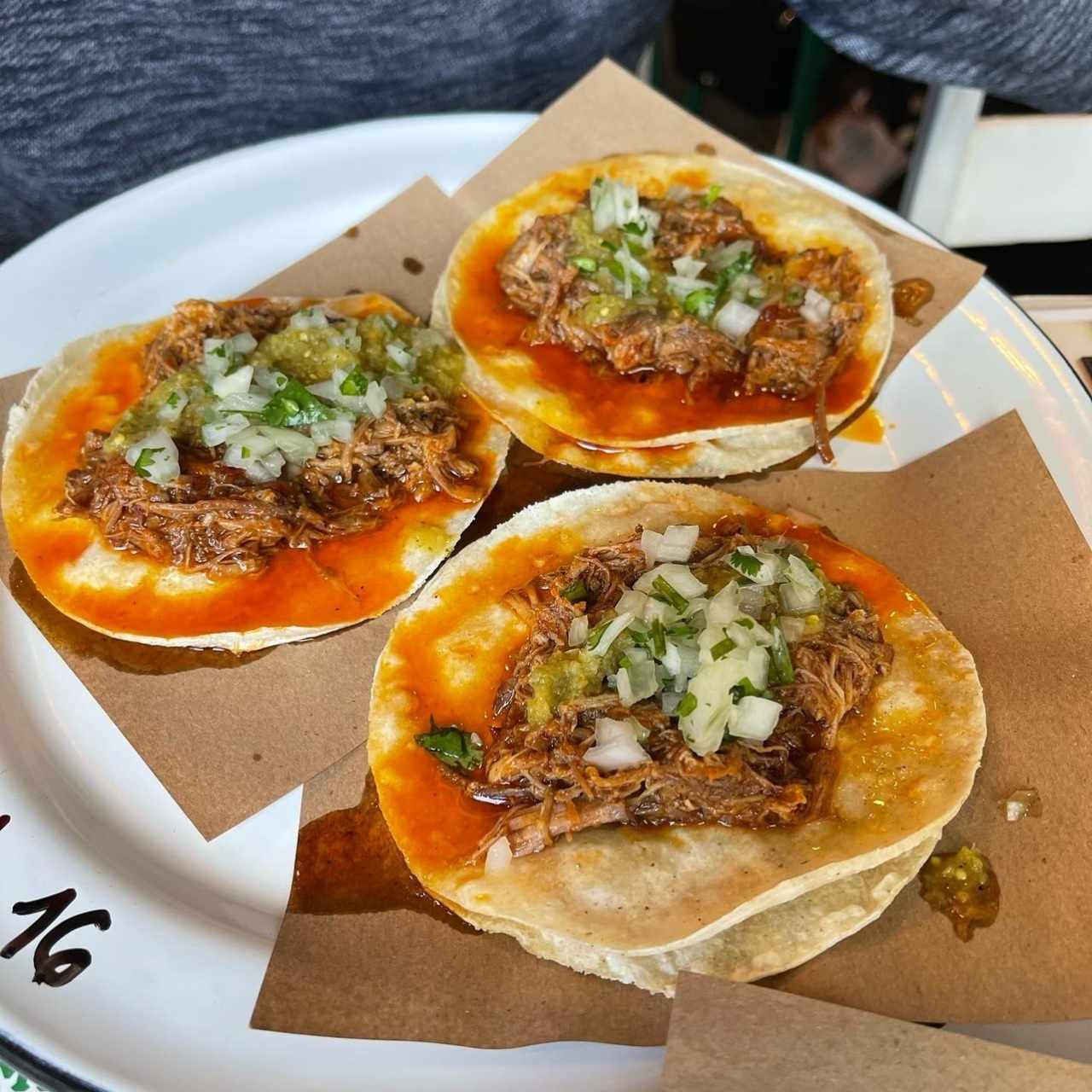 Tavos de Birria 