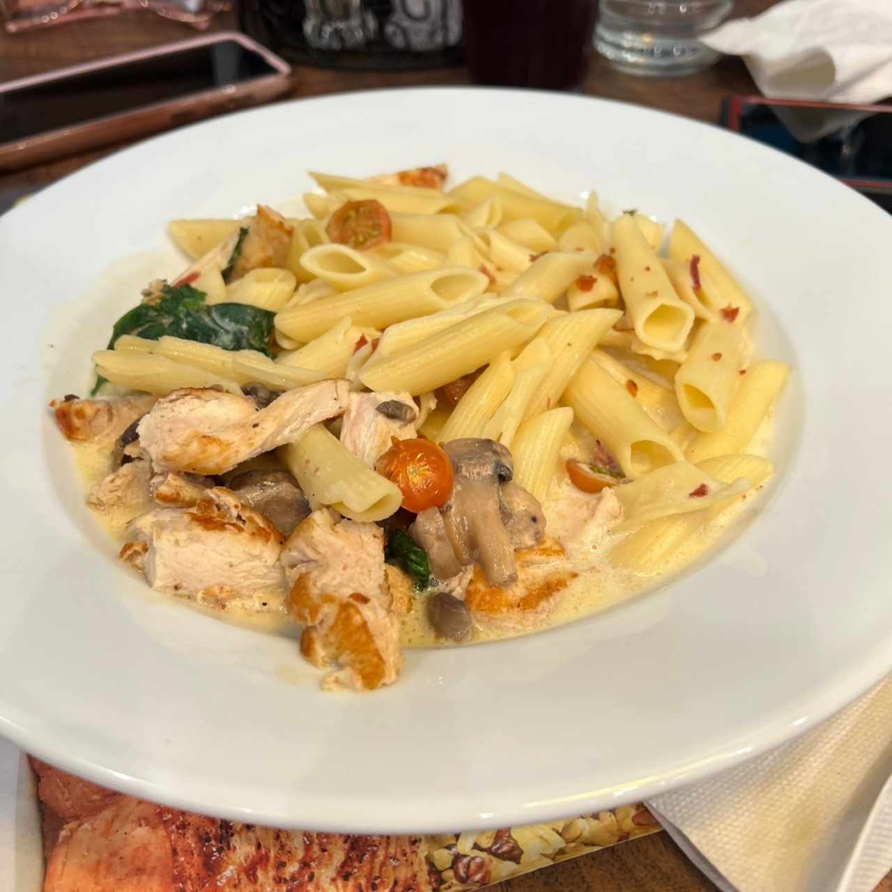 Pasta Alfredo Pollo 