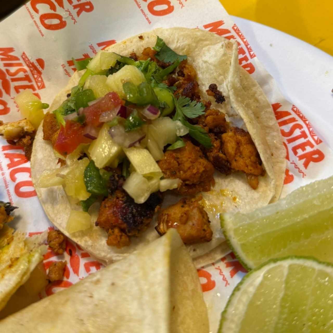 tacos al pastor