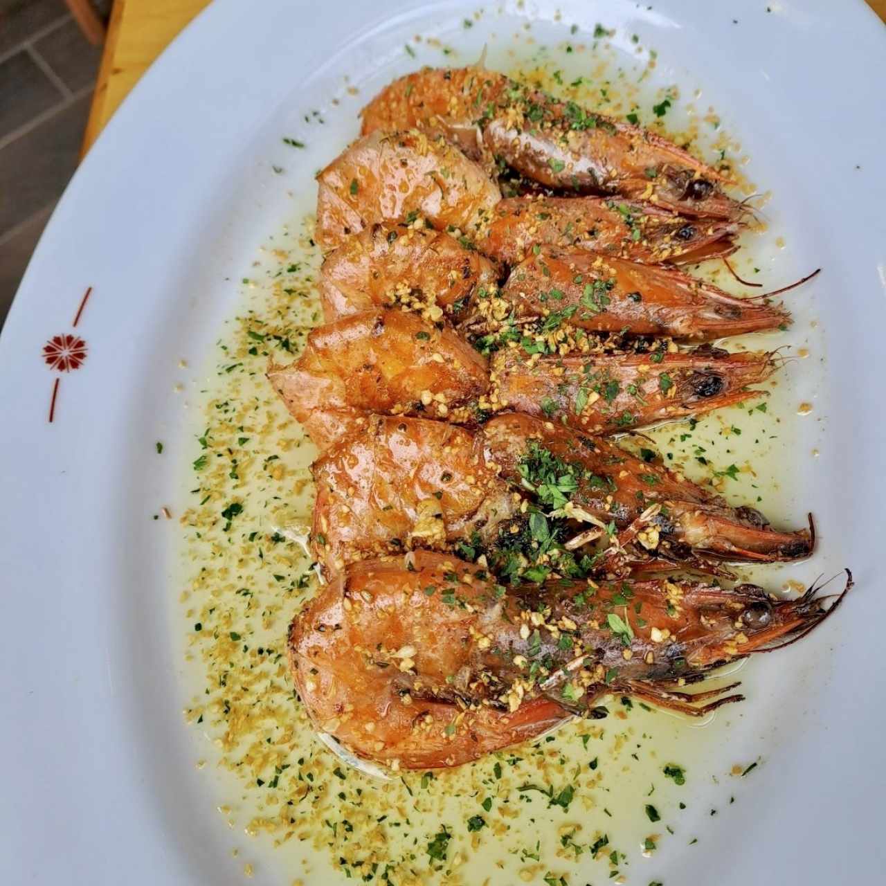 Camarones al ajio