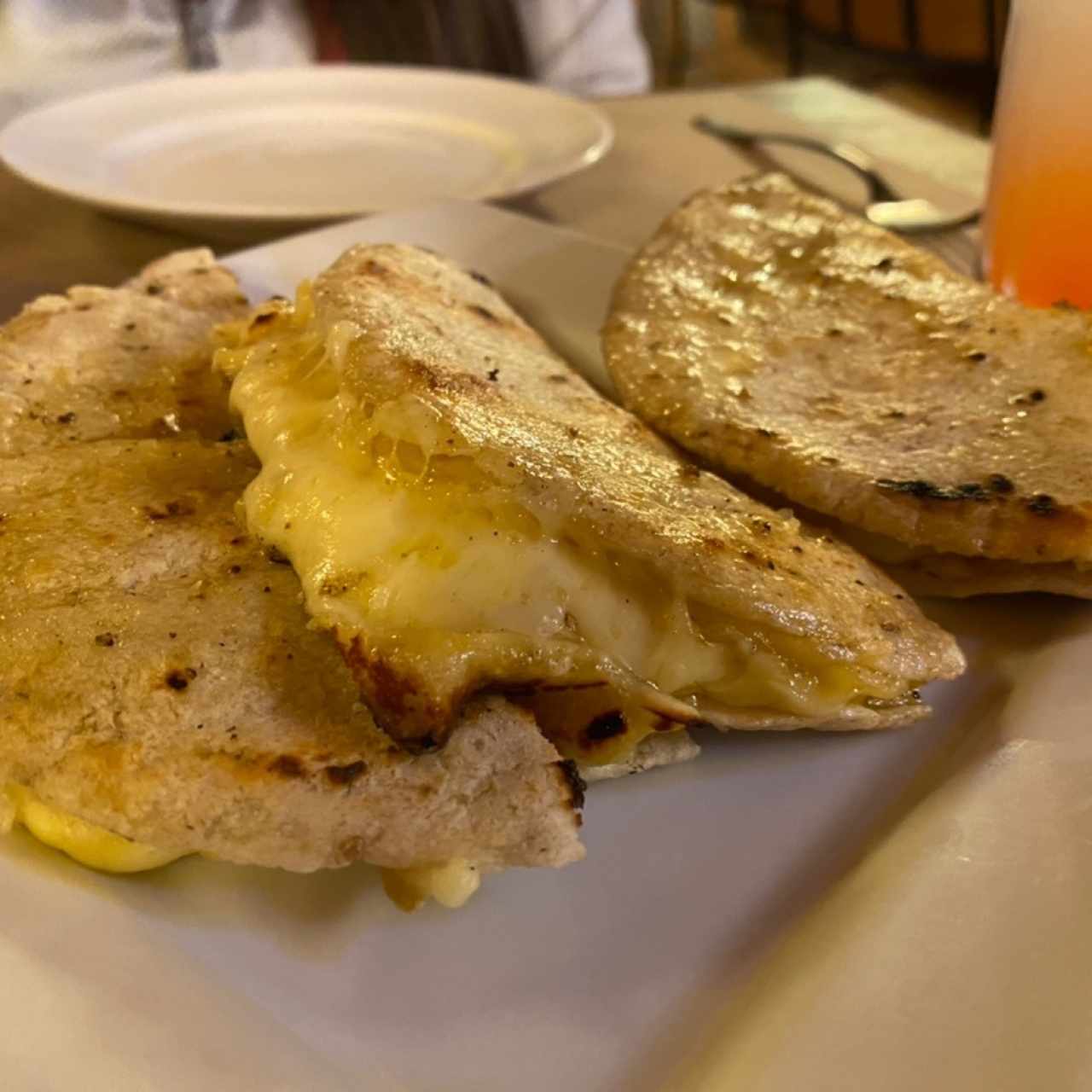 Tortillas con Queso Chancol
