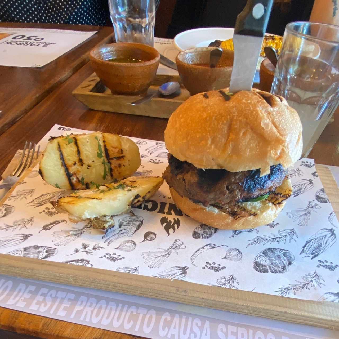 OTRAS ESPECIALIDADES - Hamburguesa El Carnicero