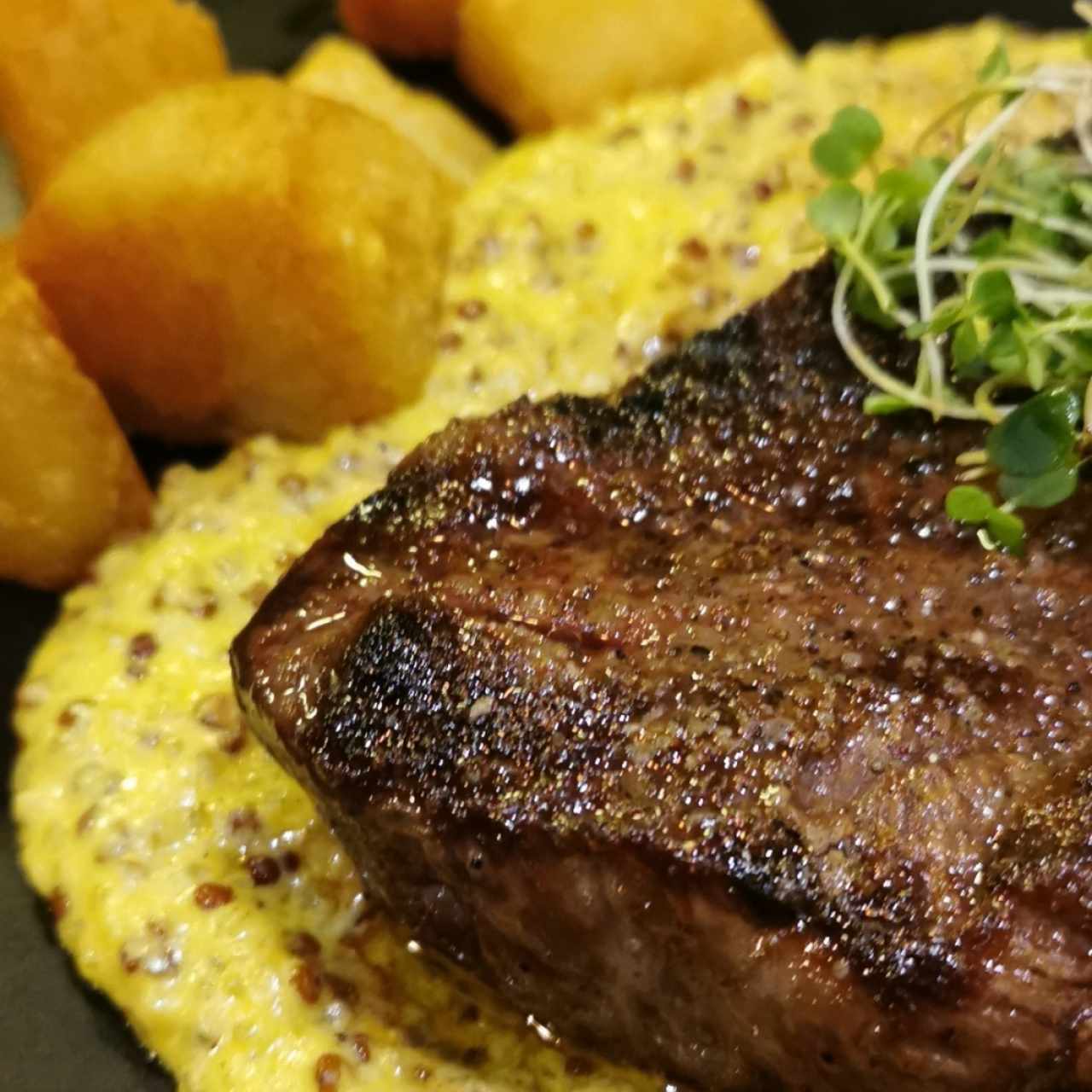 Asado a la Huancaína 8oz