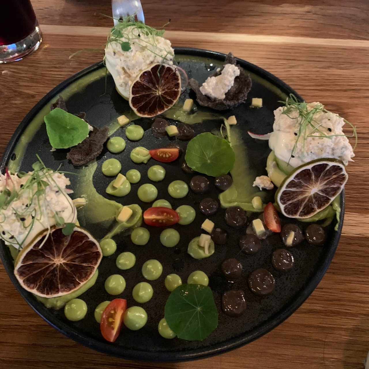 Trio de causa 