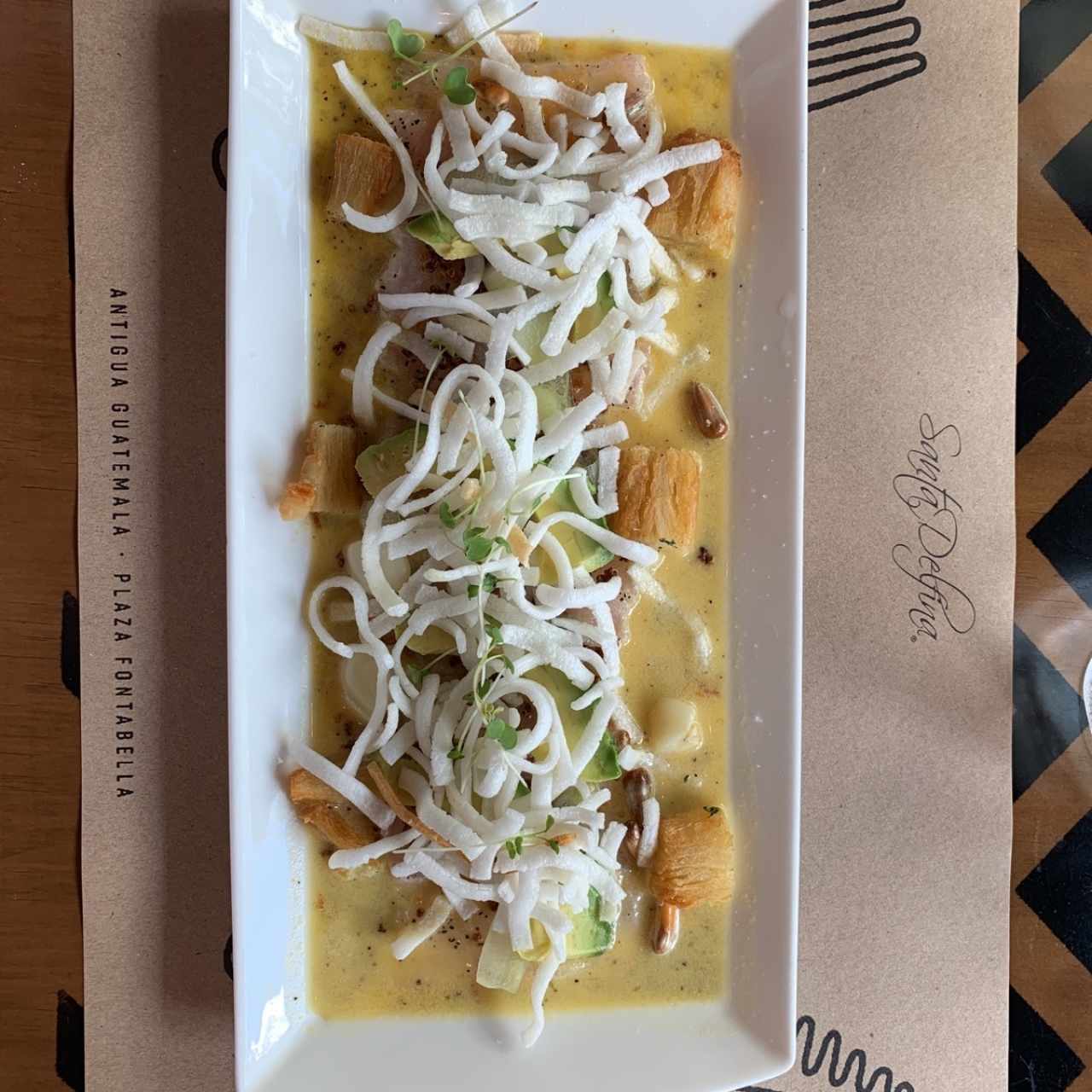 Entradas Frías - Tiradito con Maracuyá