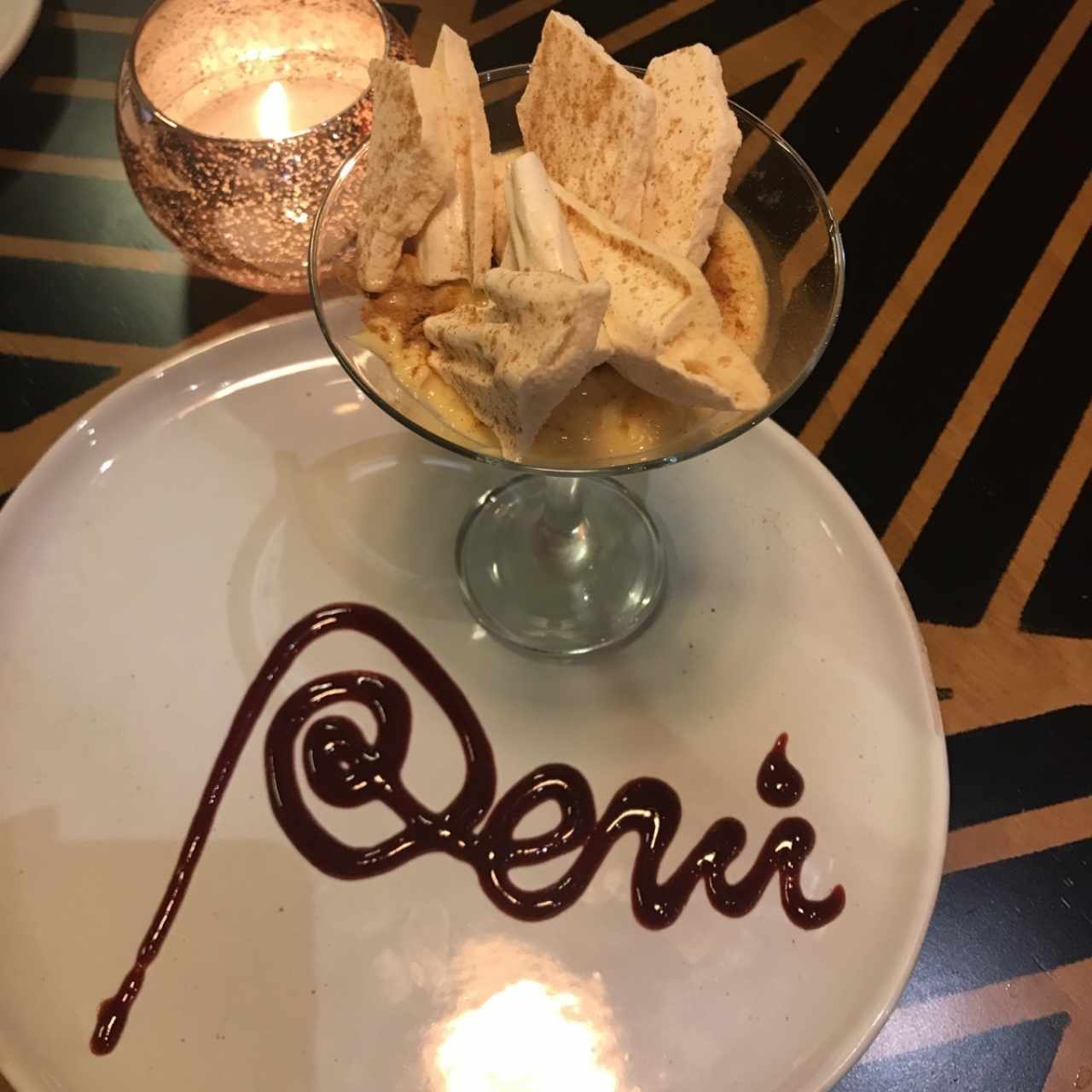 Postres - Suspiro Limeño