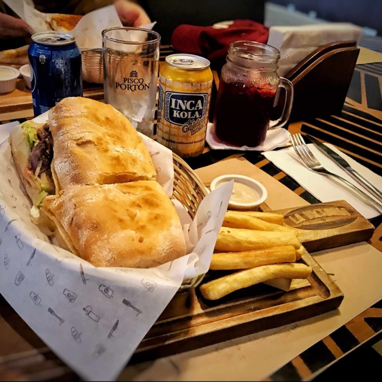 Asado Criollo con Palta