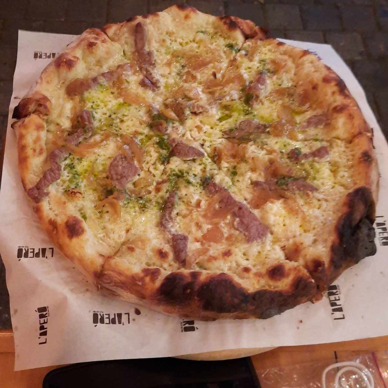 pizza con lomito