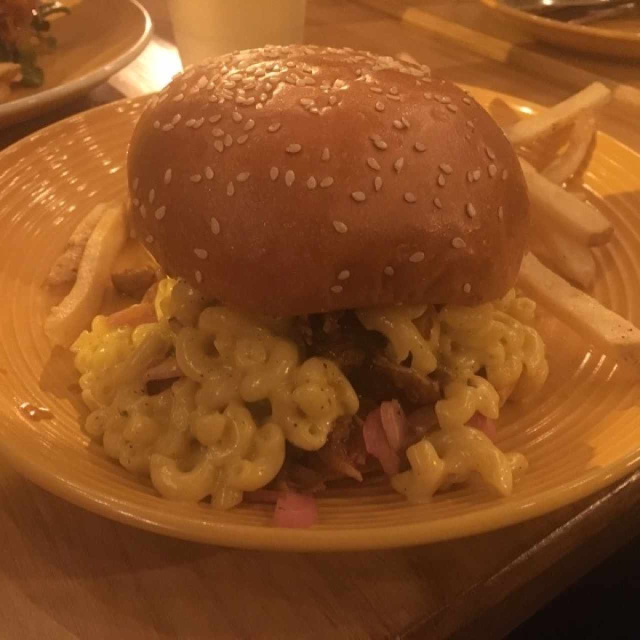 Burger Mac & Rib
