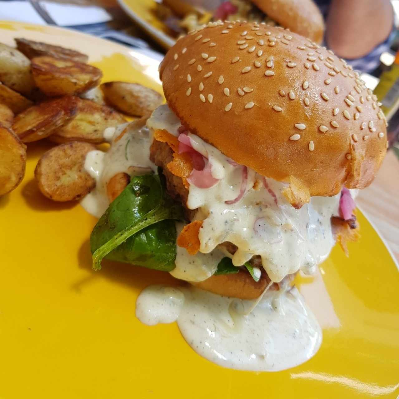 Burger Gula con Queso Gorgonzola