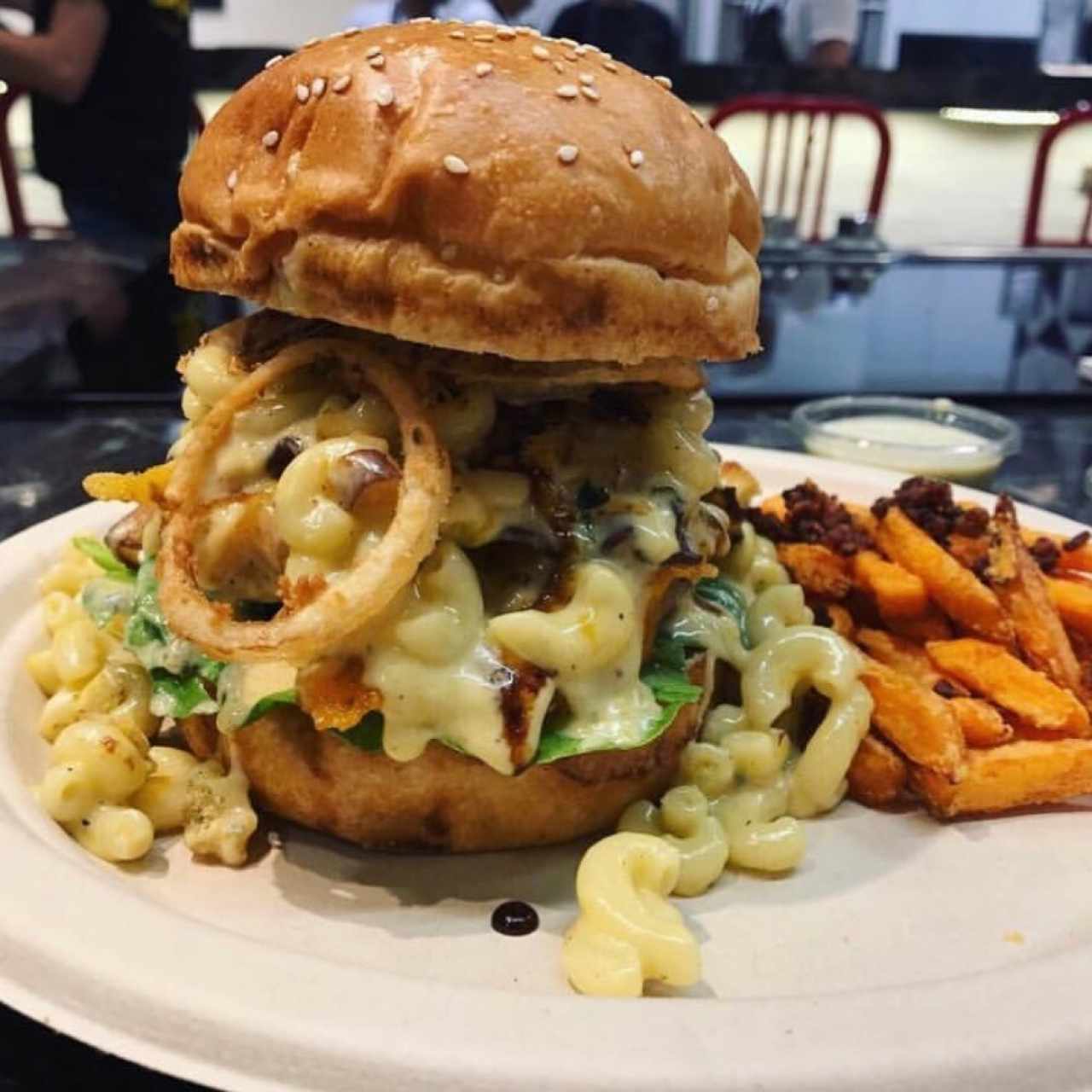 Mac & Cheese burger