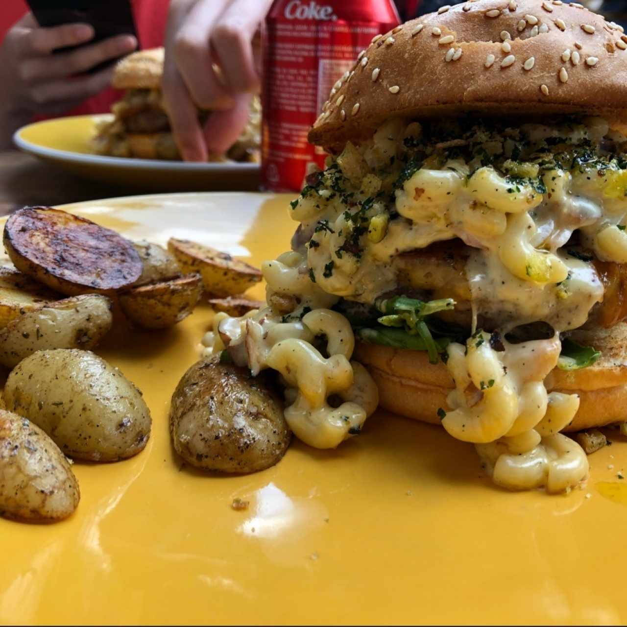 Mac&Cheese burger