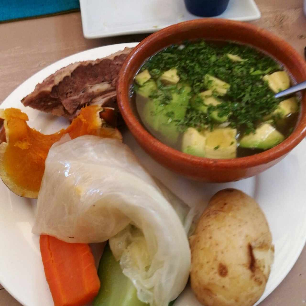 caldo de res