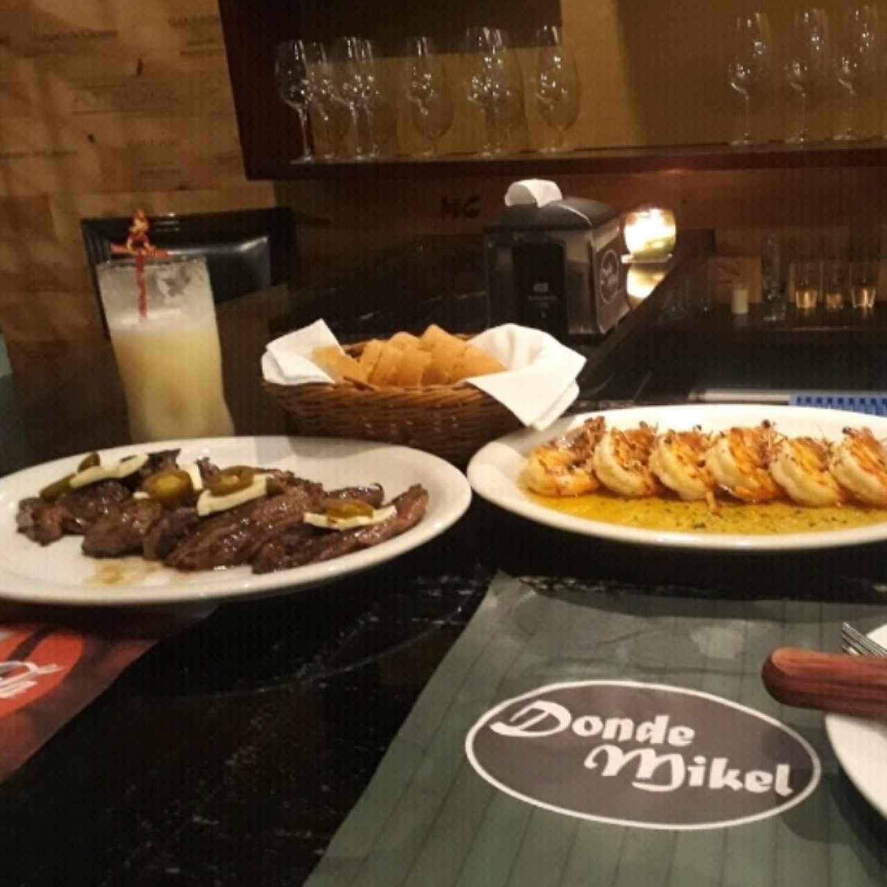 Arrachera y camarones