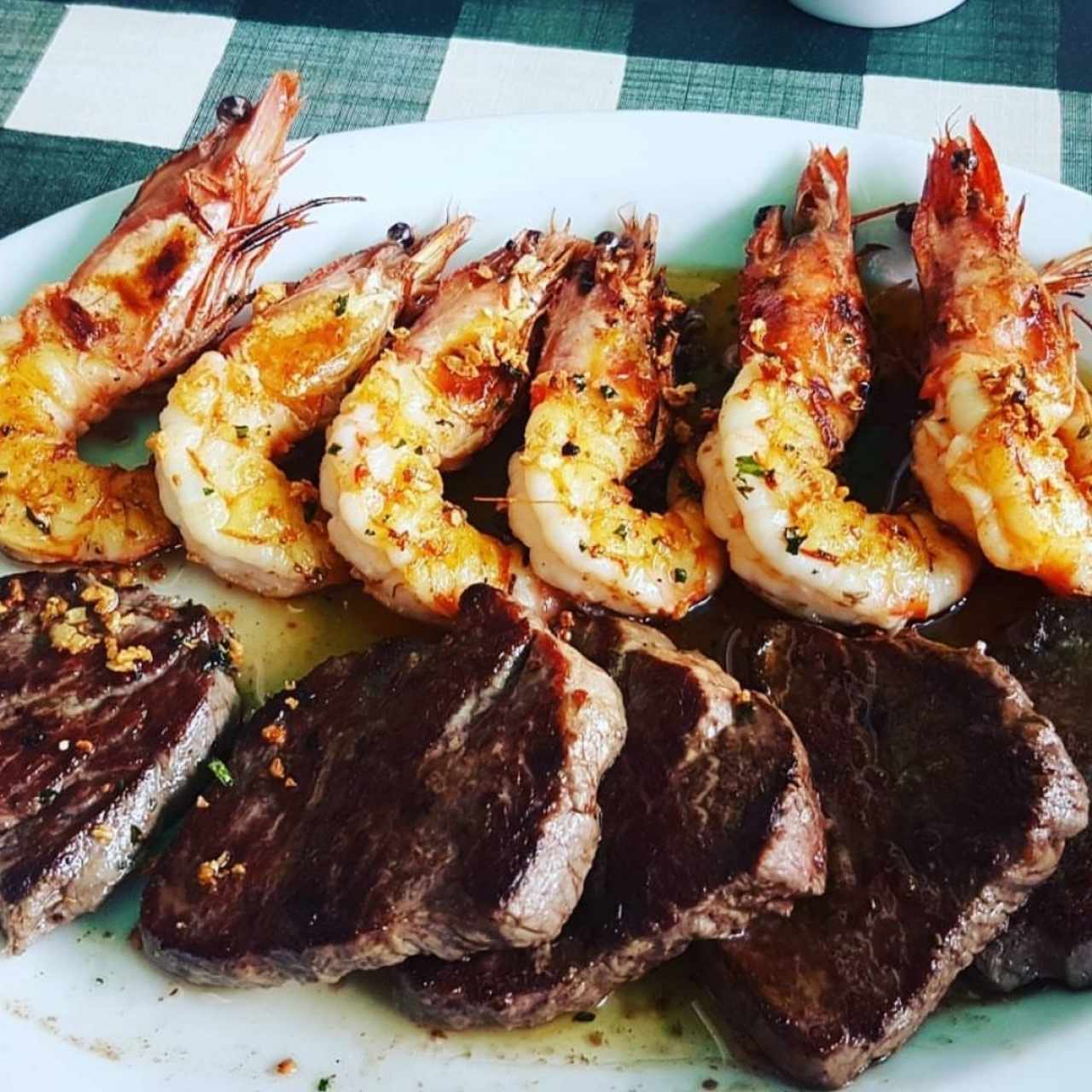 Mar y Tierra